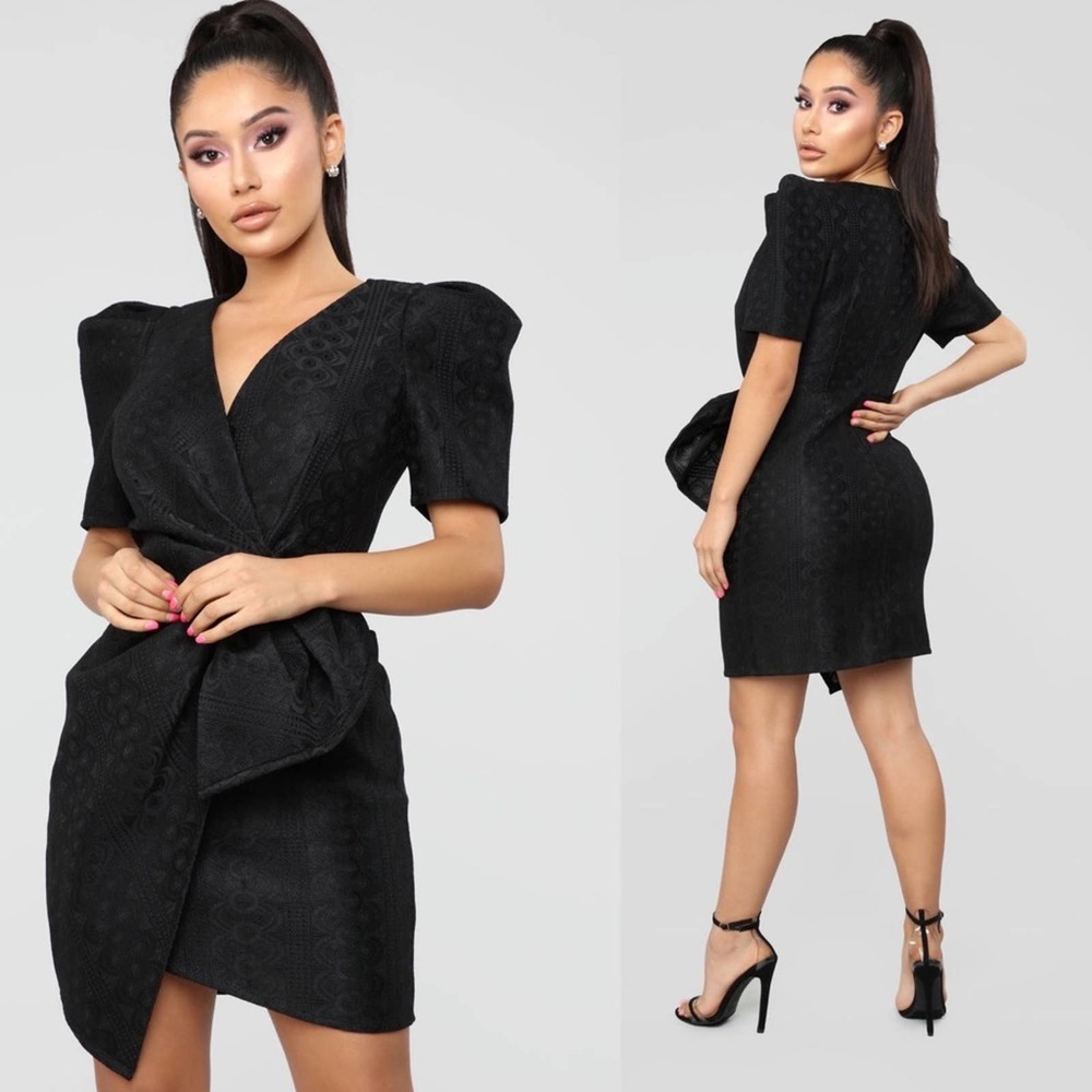 Fashion Nova Here to Stay Dress/black/Puffy Sleeve, Front Knot/Small/ Black
